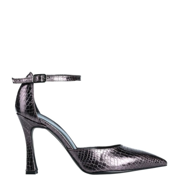 Smooth Snake look ankle strap heels. - Picture 2 of 16
